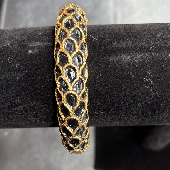 Kenneth Jay Lane Gold and Black Mesh Bracelet - Picture 1 of 4